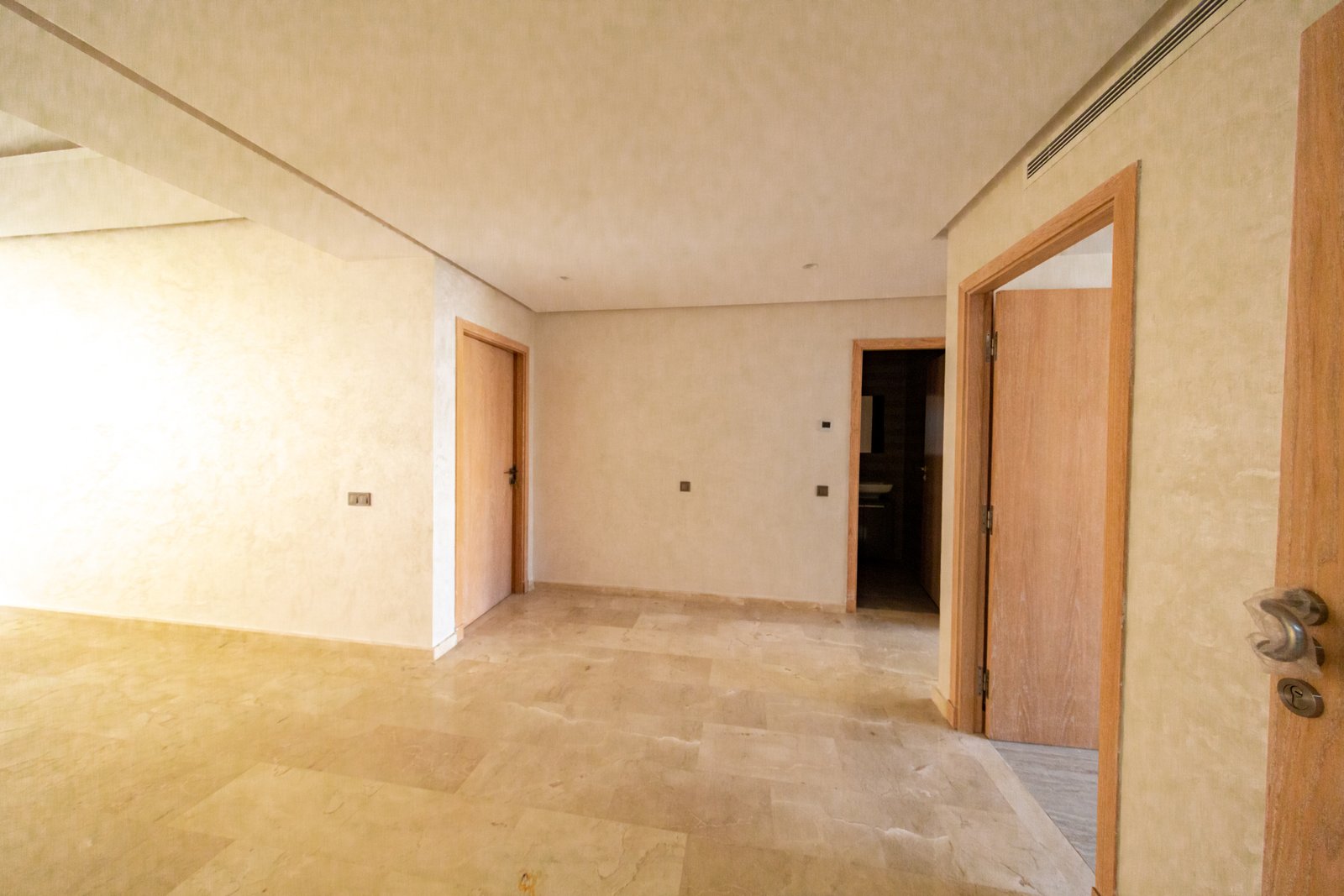 Immeuble JRF Building 2 – photo 4